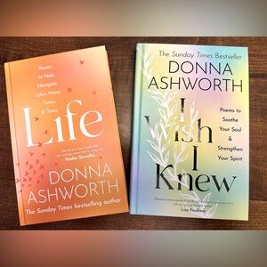 🌟 Brand new Donna Ashworth Book Set of 2